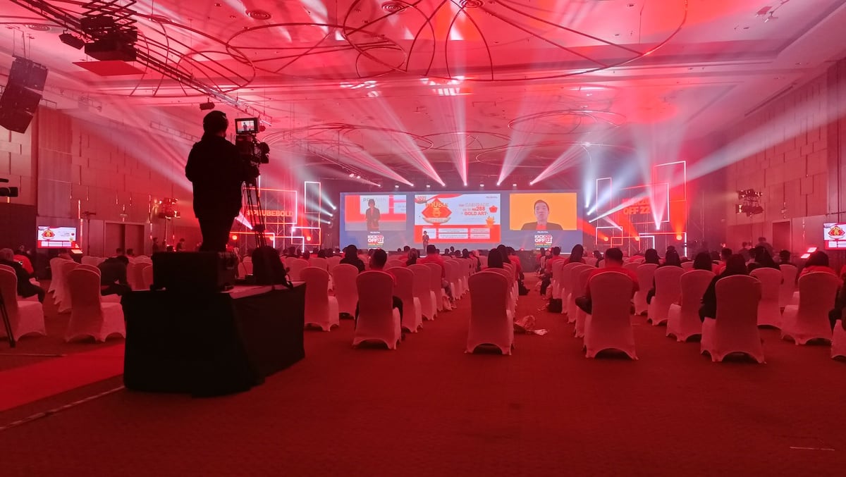 placeholder image sq